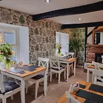 Lane Head Farm Country Гостевой дом