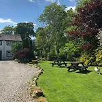 Lane Head Farm Country Траутбек