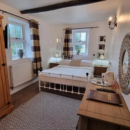 Lane Head Farm Country 4*